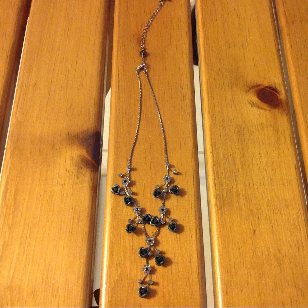 Black Rose's Necklace